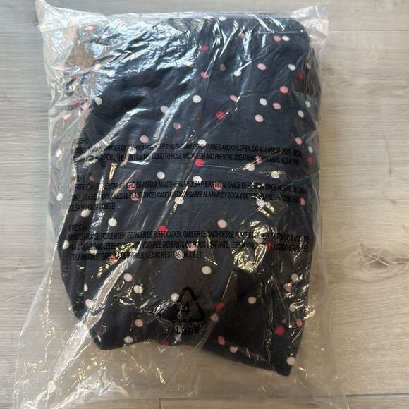 Kate Spade New York V-Neck Stretch Velour PJ Set Black Polka Dot M NWT in packag - Picture 6 of 6